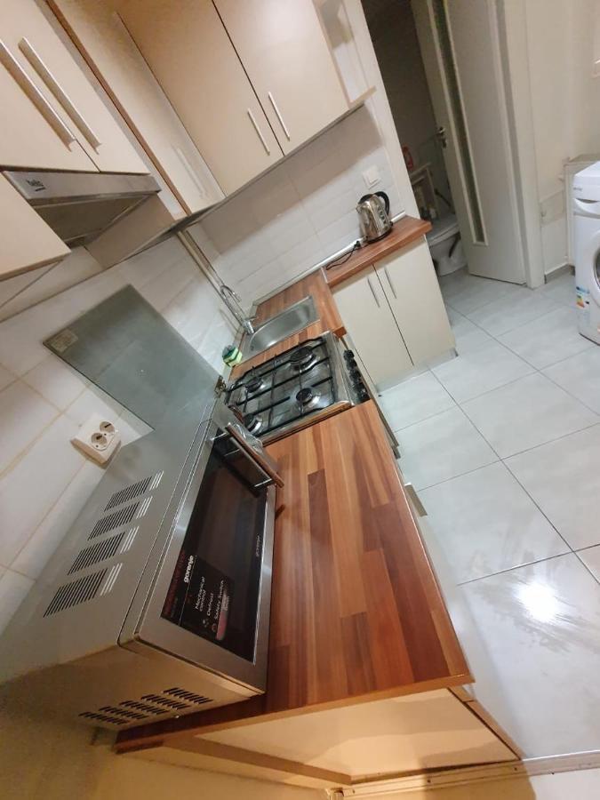 Downtown Piata Universitate Apartments Bukarest Kültér fotó